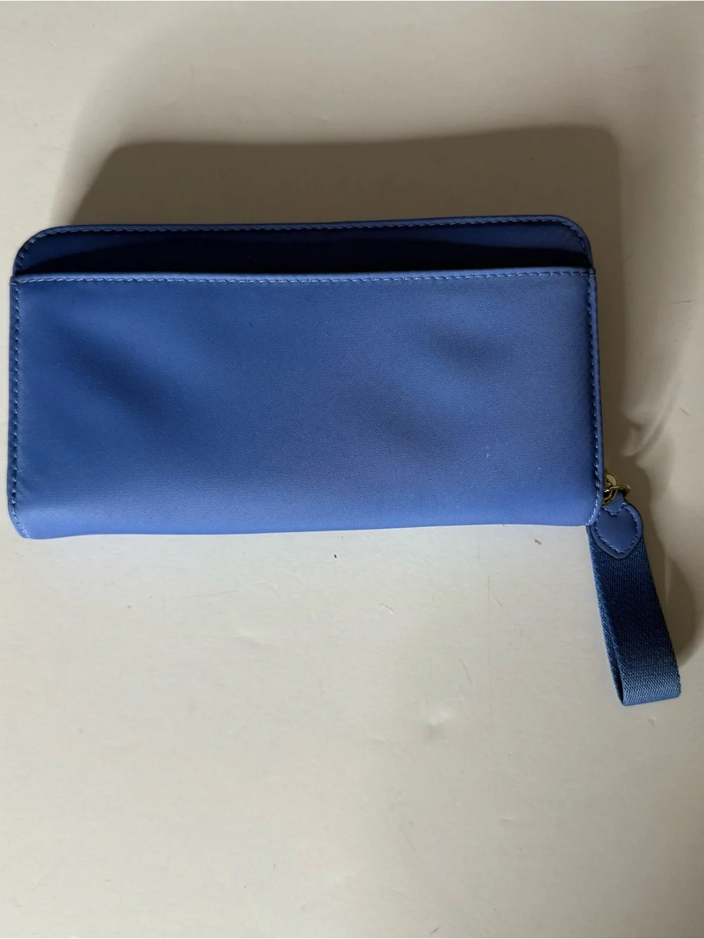 Kate Spade  New York Periwinkle Zip Wallet
